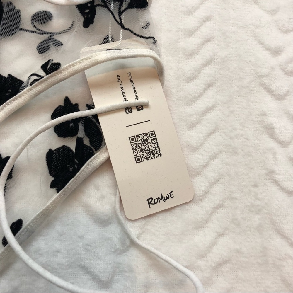 💗 *NEW* Romwe - Womans Mesh Bodysuit‎ - Picture 5 of 9